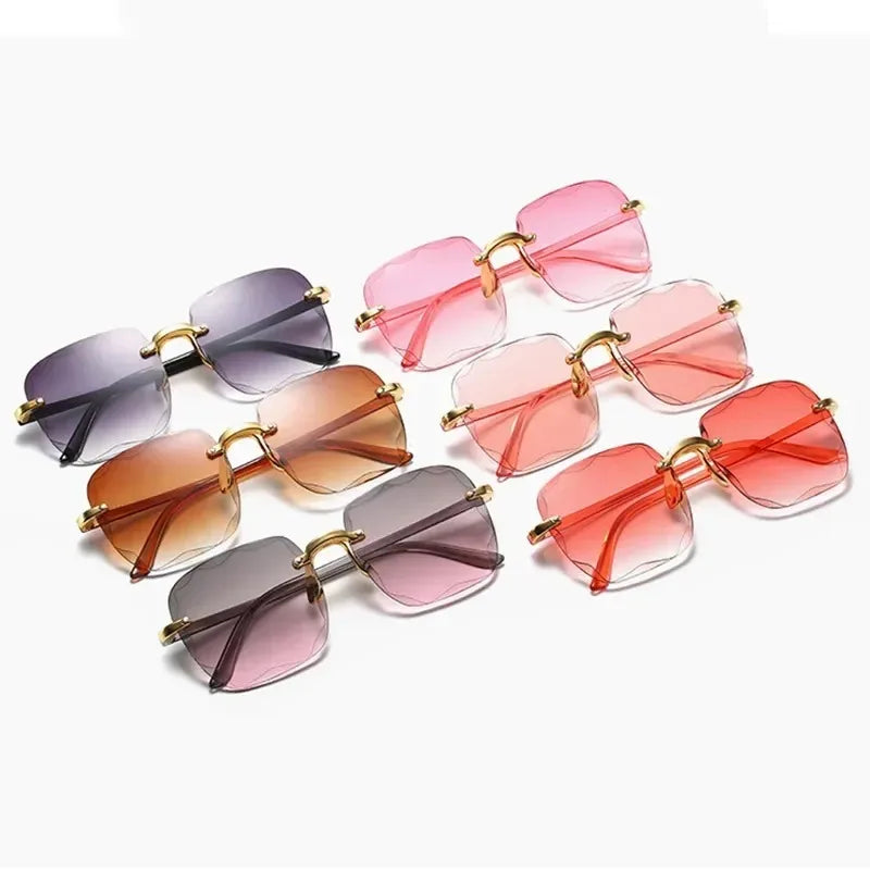 Óculos de sol sem moldura para mulheres, viseiras transparentes, lentes multicoloridas, moda verão, novo, UV400